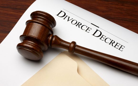 Why You Want to Have a Divorce Attorney in Charlotte, NC, on Your Side