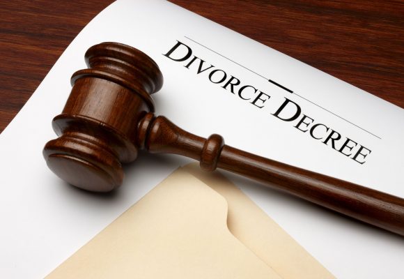 Why You Want to Have a Divorce Attorney in Charlotte, NC, on Your Side