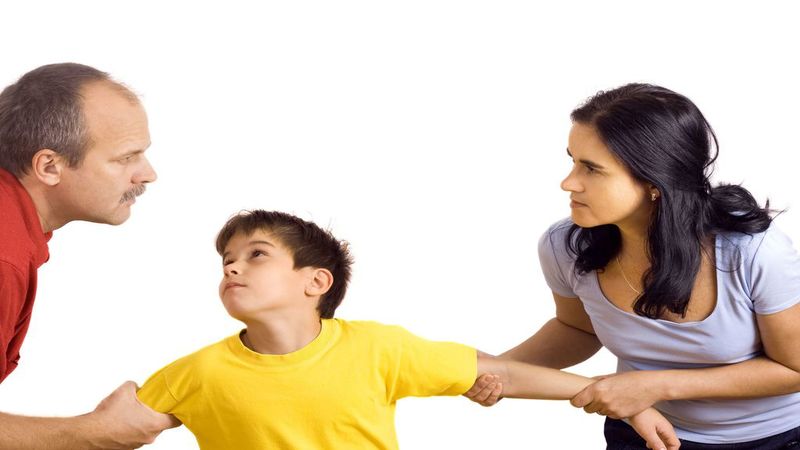 What to Bring to a Consultation with a Child Custody Law Lawyer in Lee’s Summit, MO